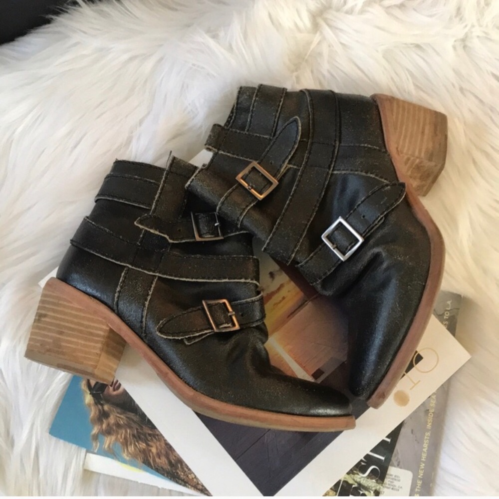 Anthropologie KDB boots - Picture 2 of 4